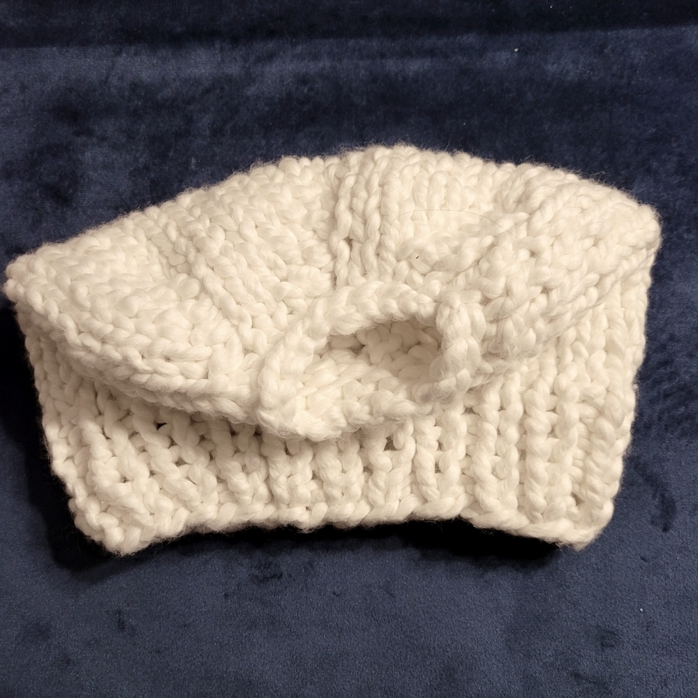 100% Cotton Hand-Knit Pony Tail Beanie
